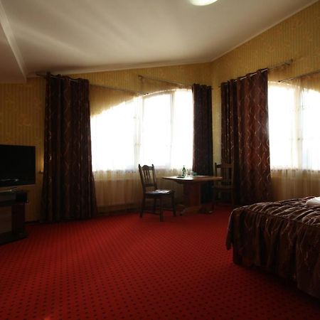 Chagari Hotel Lypnyky Esterno foto