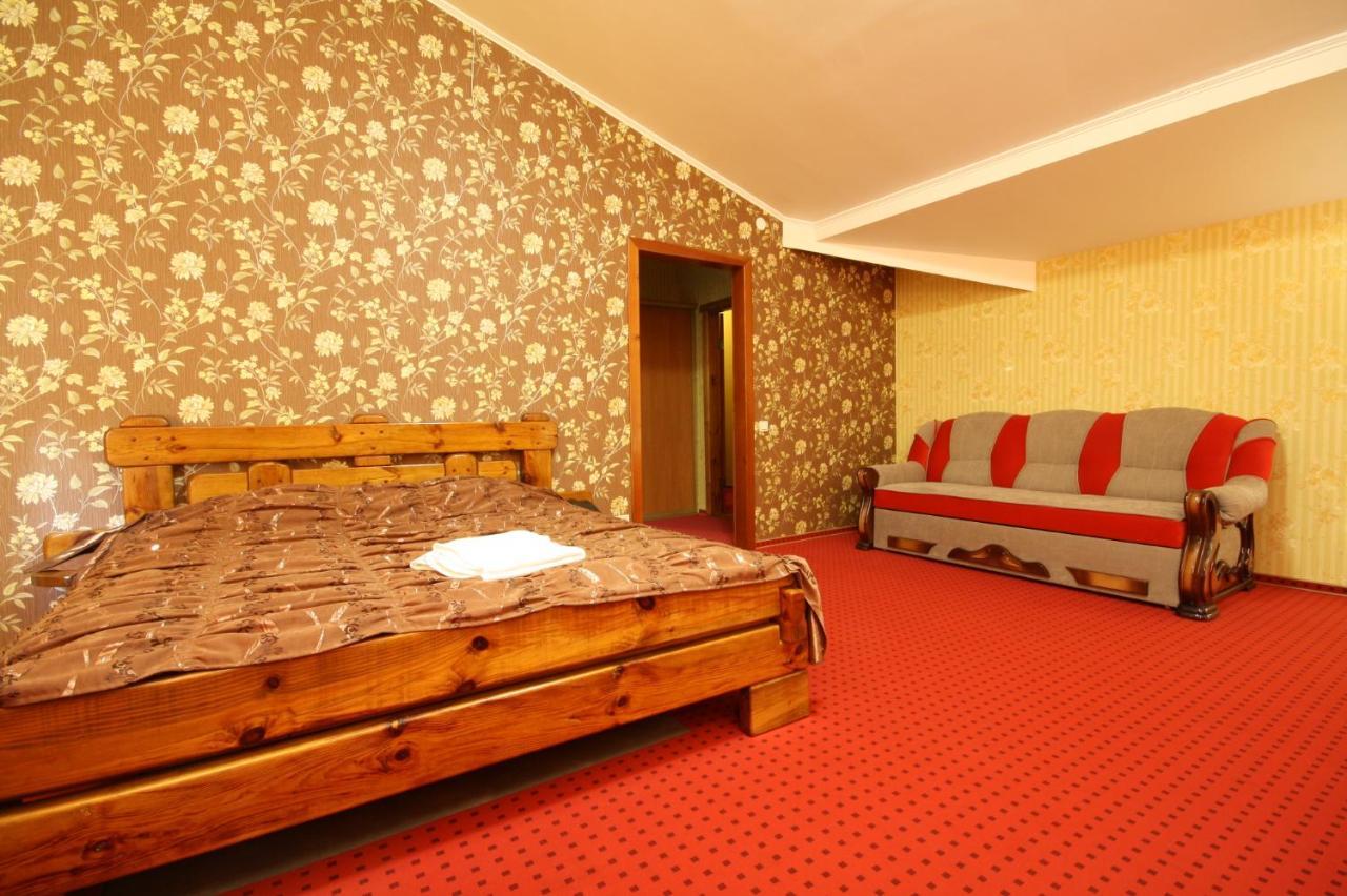 Chagari Hotel Lypnyky Esterno foto