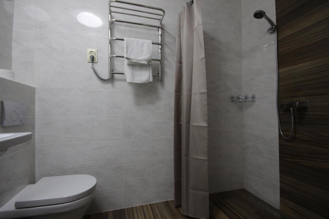 Chagari Hotel Lypnyky Esterno foto